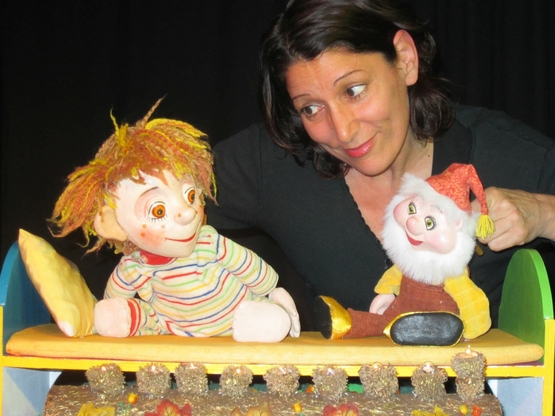 תמונת מופע: הפנינג חנוכה 2025 - סדנאות יצירה, משחקי קופסה והצגת ילדים.