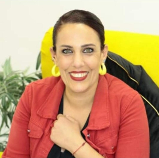 תמונת מופע: חמש שפות לאהבה - מיטל דנה